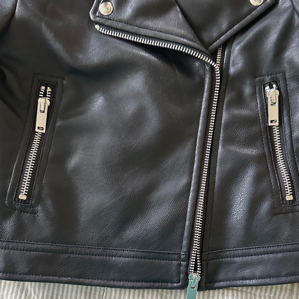 H&M Black Faux Leather Biker Jacket with Silver Hardware - Picture 3 of 8